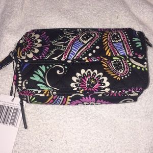 Vera Bradley all in one crossbody for iPhone 6 NWT